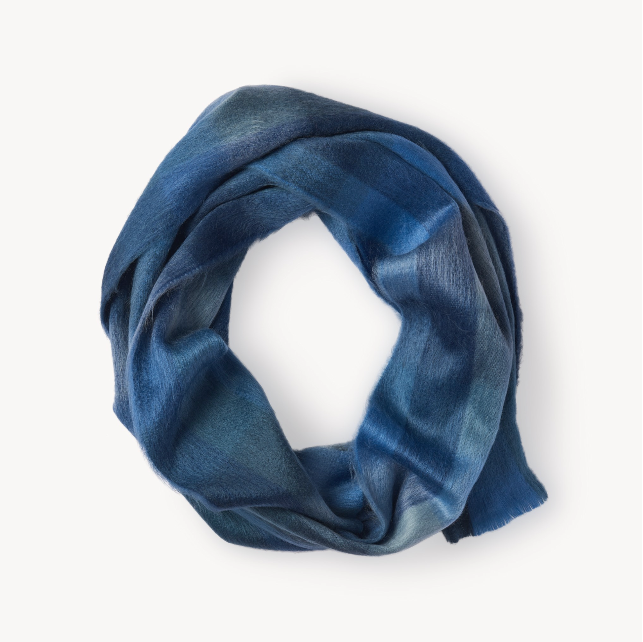 Seamless Scarf Waterfall Check