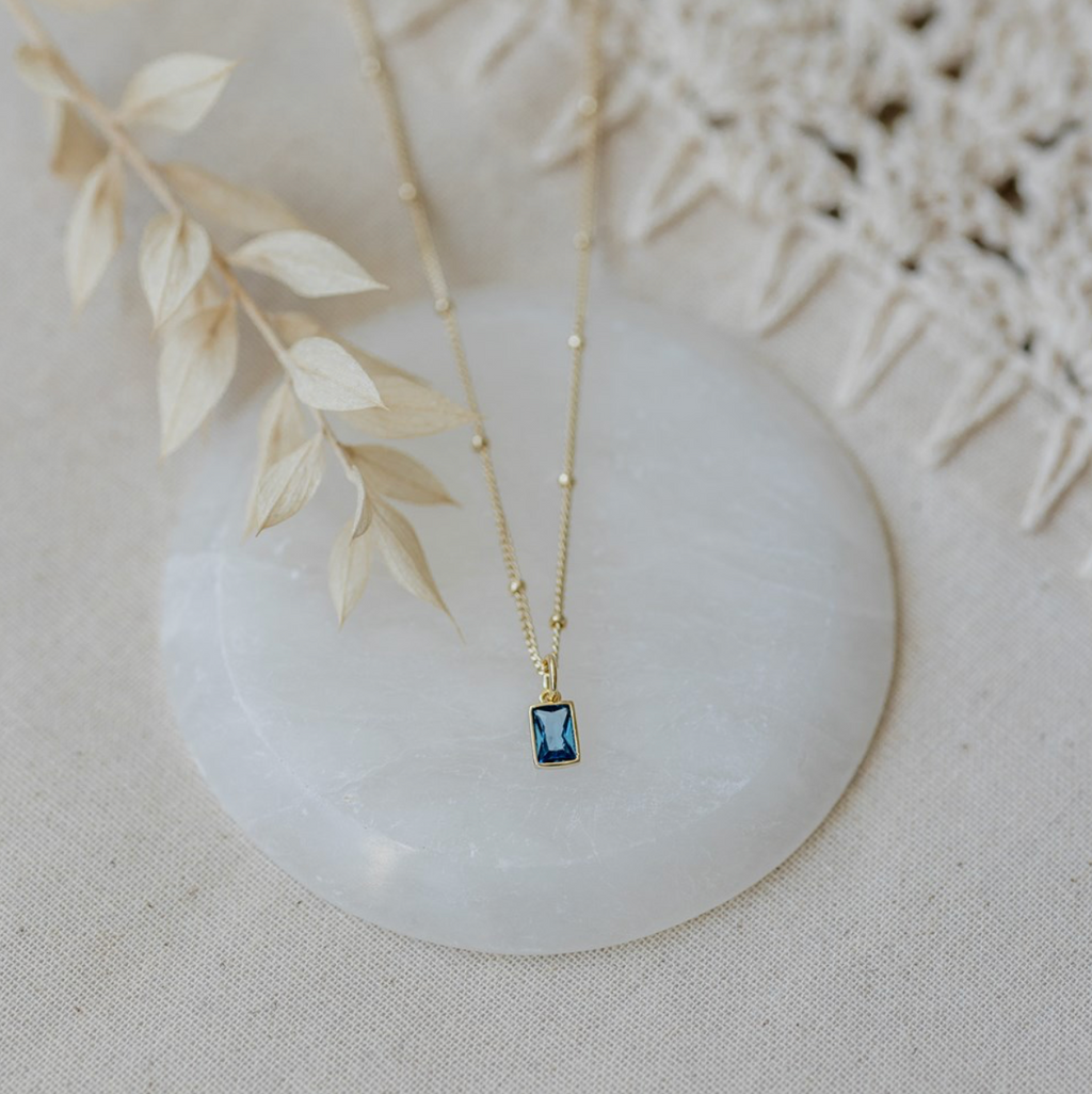 Glee Glim Sky Blue Necklace